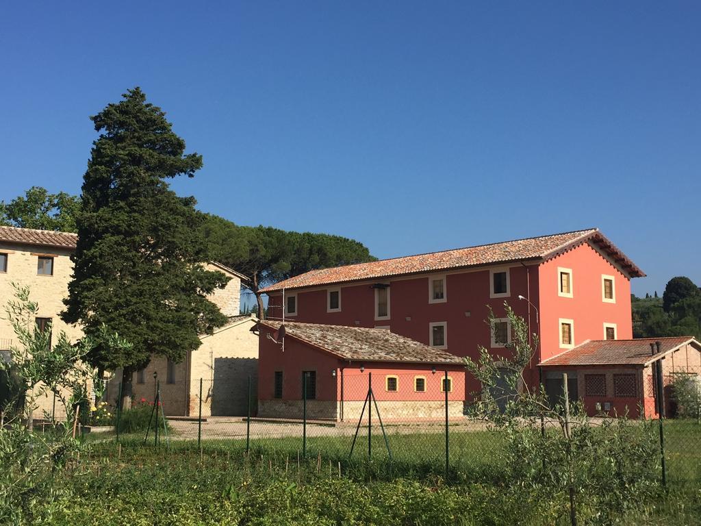Rosso Porpora Villa Colle Umberto  Exterior photo