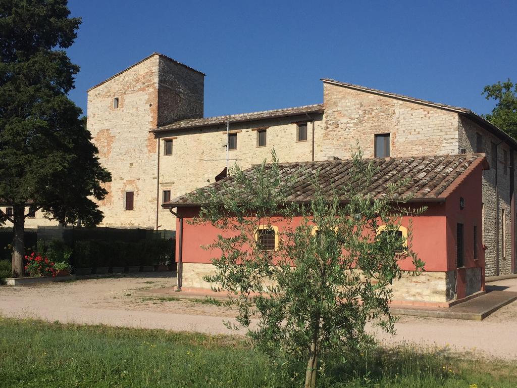 Rosso Porpora Villa Colle Umberto  Exterior photo