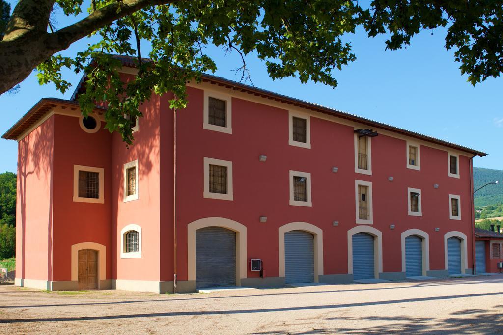 Rosso Porpora Villa Colle Umberto  Exterior photo